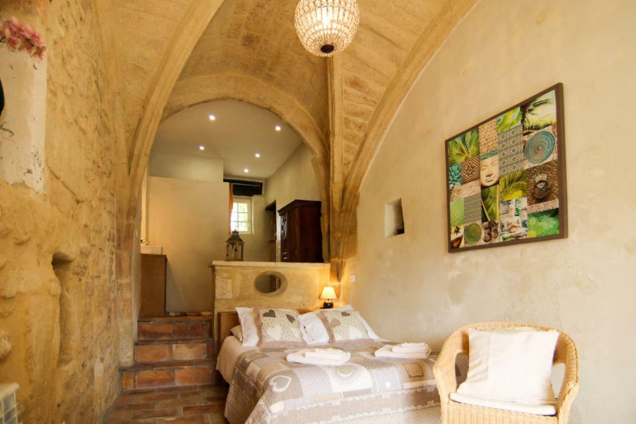 Mas De La Rivoire B&B Villevieille Eksteriør billede